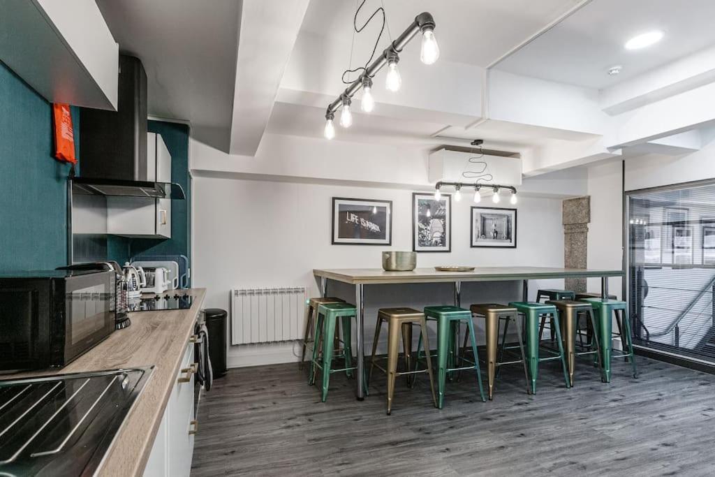 Vip City Centre Apartment With Secure Free Parking Liverpool Exterior foto