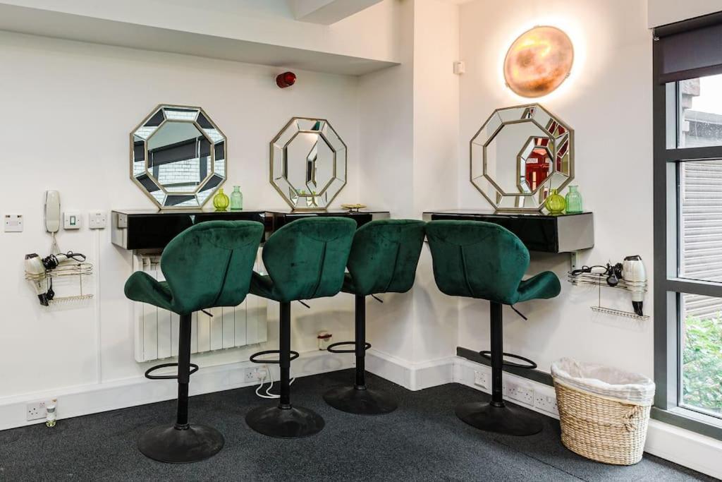 Vip City Centre Apartment With Secure Free Parking Liverpool Exterior foto