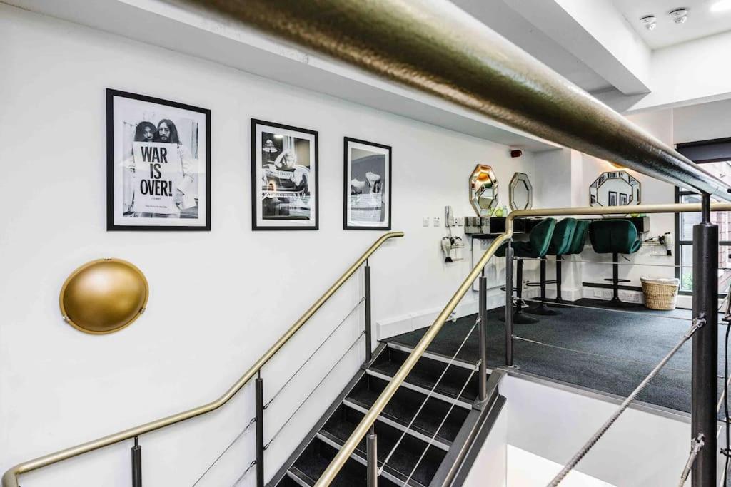 Vip City Centre Apartment With Secure Free Parking Liverpool Exterior foto